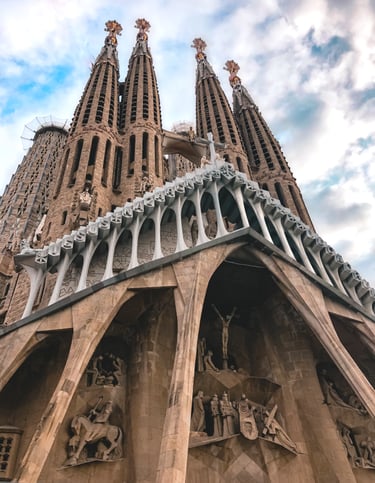 Sagrada Familia passion facade architecture