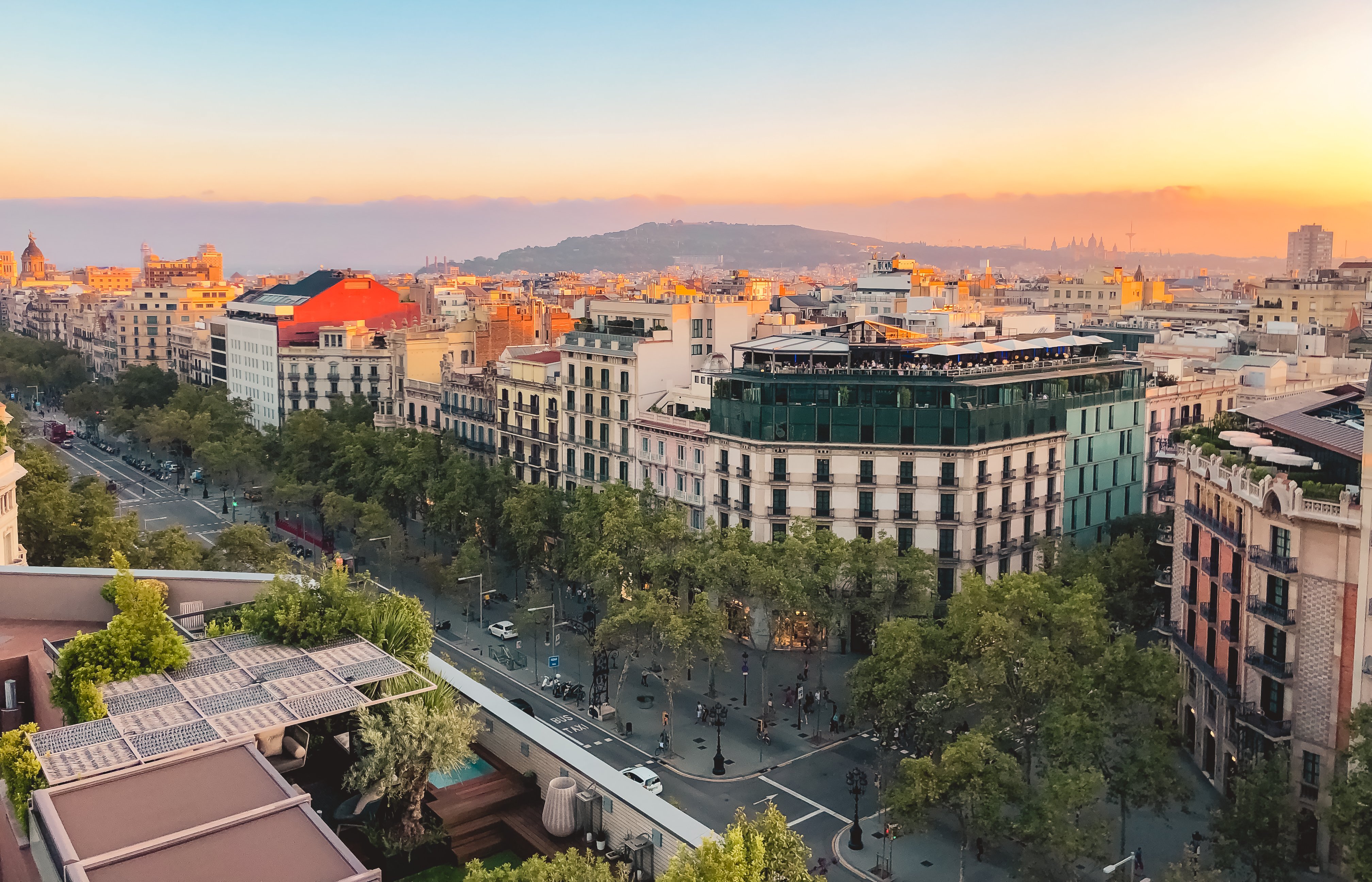 Passeig de Gracia at sunset