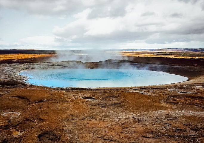 Great Geysir steaming 