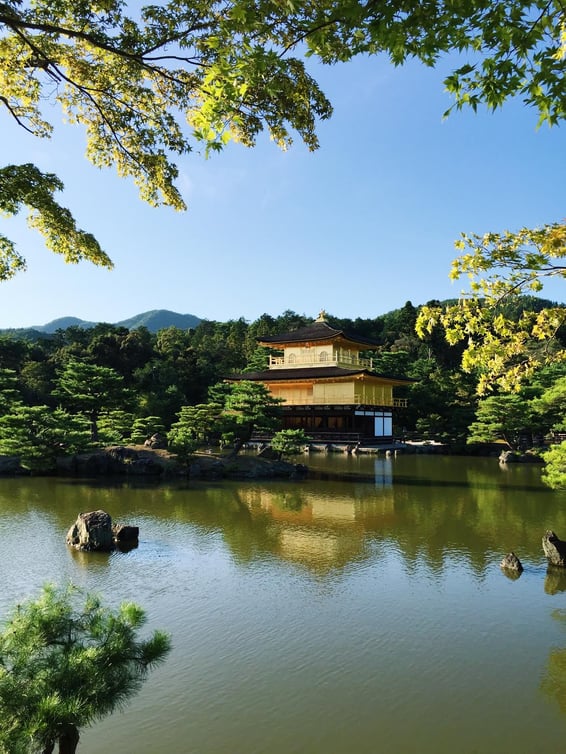 Muslim-travel-tips-recommendations-Kyoto-Kinkaku-ji.jpg