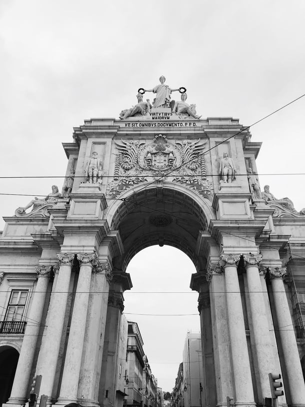 Muslim-travel-guide-Lisbon-Rua-Augusta-Arch