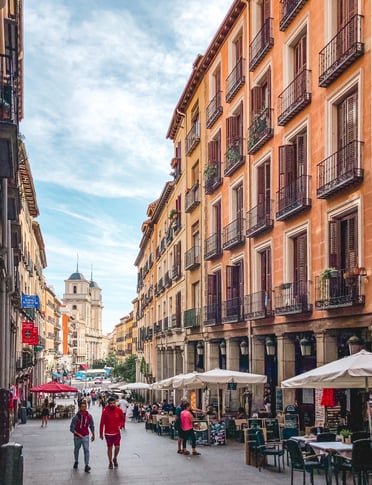 Madrid alley architecture