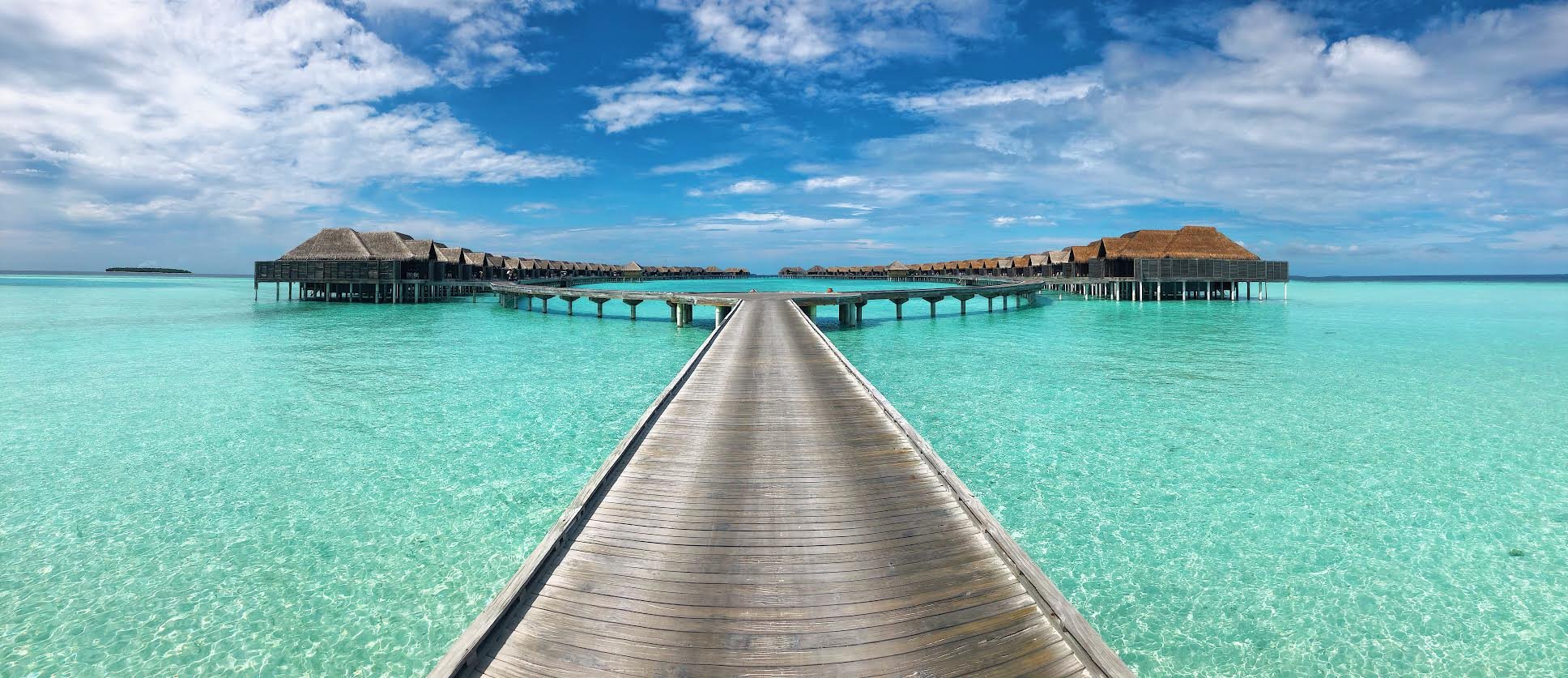 Best-Maldives-travel-guide-tips-Muslim-blog-overwater-villas