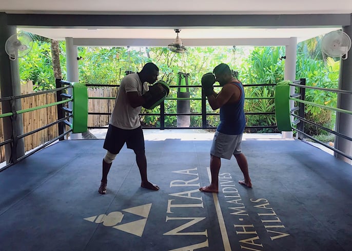 Muslim-travel-blog-Maldives-guide-things-to-do-muay-thai-lesson