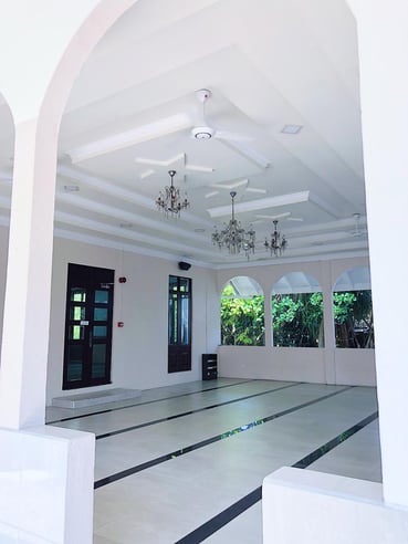 Muslim-travel-blog-Maldives-tips-mosque-where-to-stay