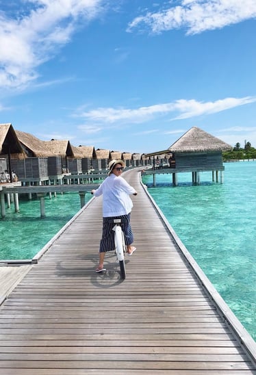 Muslim-travel-blog-guide-Maldives-tips-island-biking