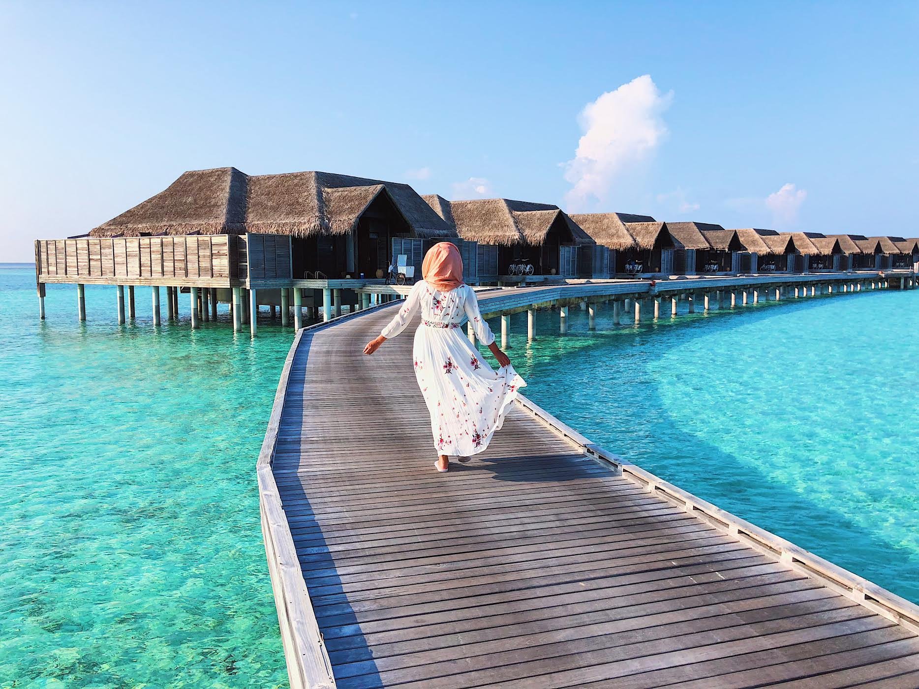 Muslim-travel-blogger-Maldives-complete-guide-tips