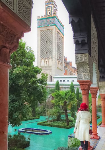 Muslim blogger at Grand Mosque of Paris