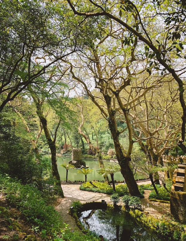 Halal-Travel-Sintra-Portugal-Pena-Palace-garden