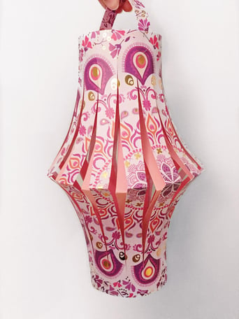 Hanging-paper-lantern-tutorial-finished-lantern.jpg