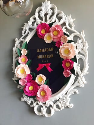 Modern-ramadan-decor-ikea-mirror-wreath